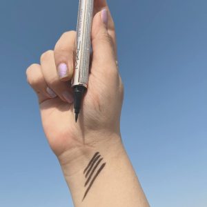 خط چشم قهوه ای ماژیکی مک