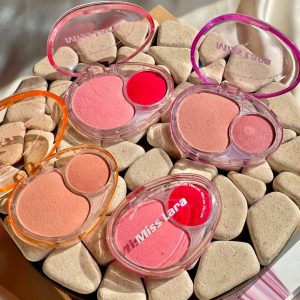 رژگونه و لب خمیری میس لارا