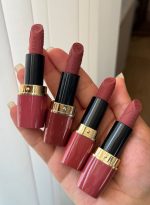 رژلب جامد جولیس